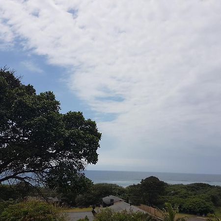 Sunrise Beach Resort 아만짐토티 외부 사진